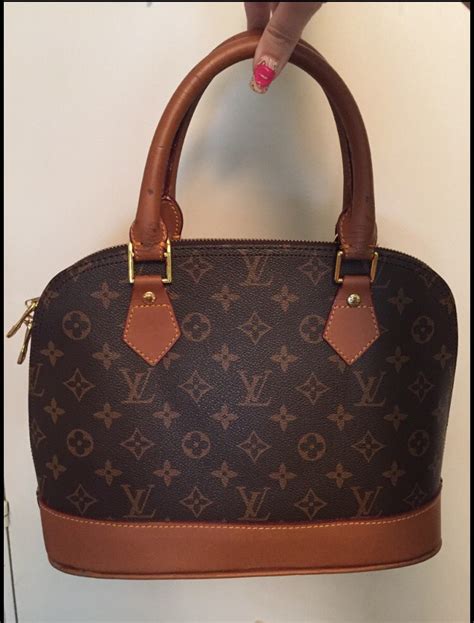 cuanto cuesta una cartera louis vuitton original